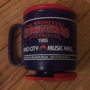 Radio City Music Hall Collectors mug -New